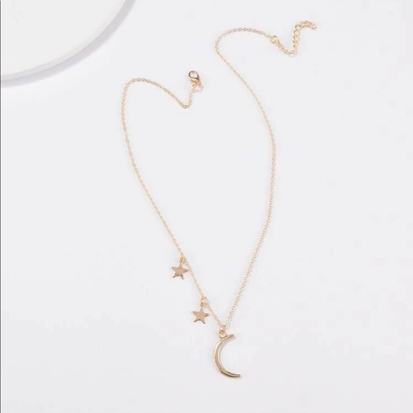 • Lori • Moon + Star Necklace - Picture 3 of 4